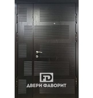 дверь на две квартиры